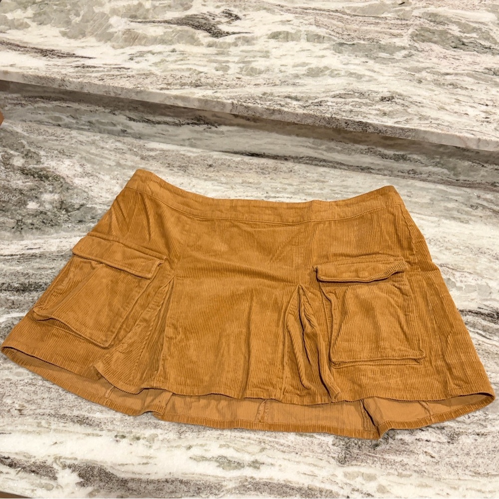 Mustard Corduroy Pleated Mini Skirt with Pockets Size XXL